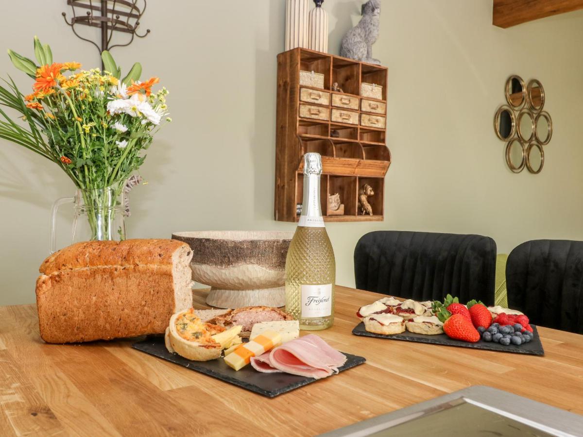 Snave Cottage Скиптон Экстерьер фото